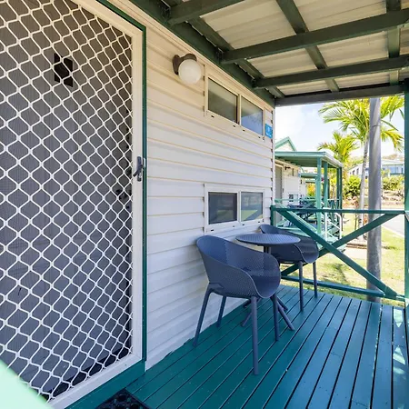Nrma Capricorn Yeppoon Holiday Park Kinka Beach Room photo