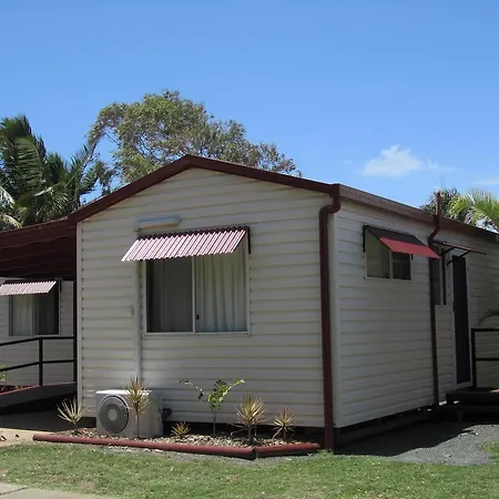 Nrma Capricorn Yeppoon Holiday Park Kinka Beach Room photo